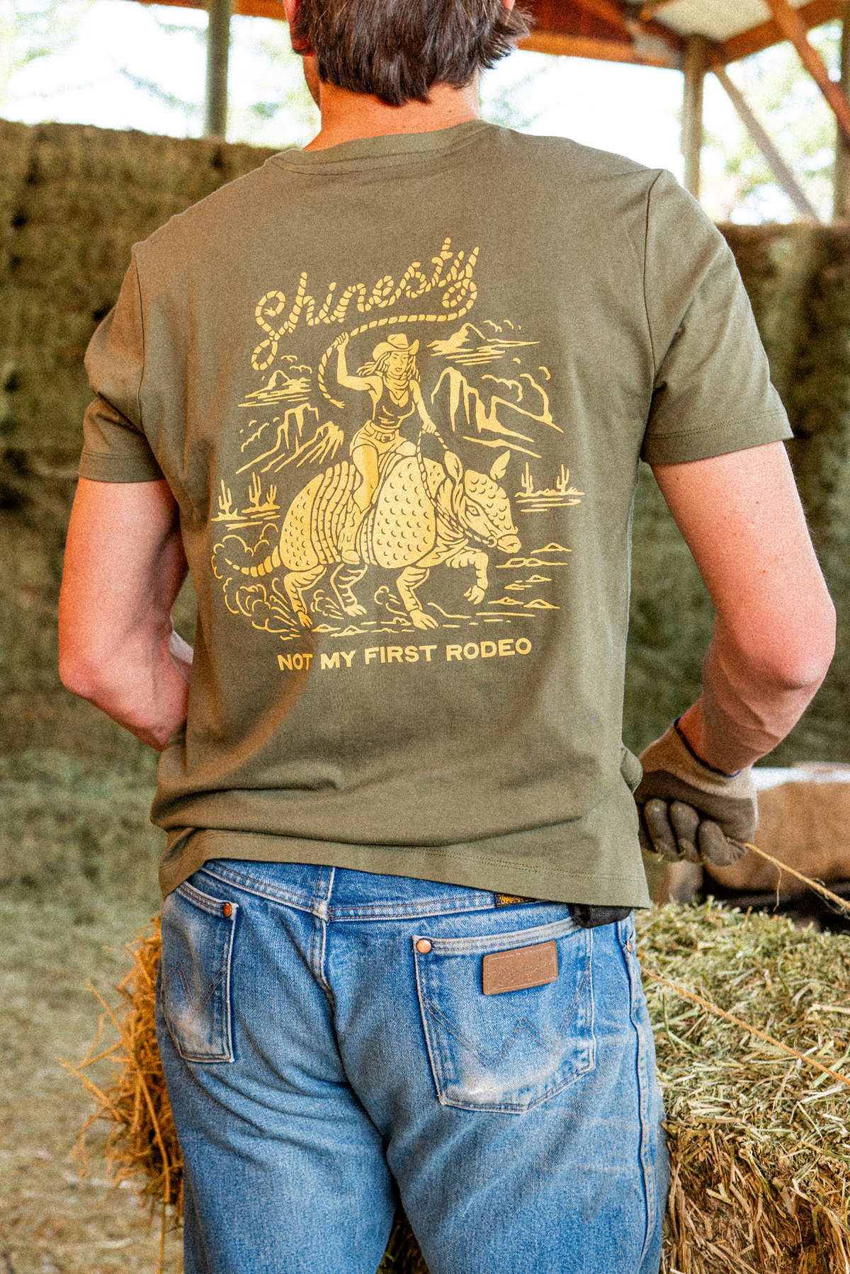 The Rodillo | Armadillo Cowgirl Everyman™ T Shirt - Shinesty