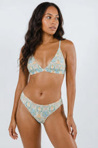 The Chicks Dig It | Pastel Easter Seamless Thong - Shinesty