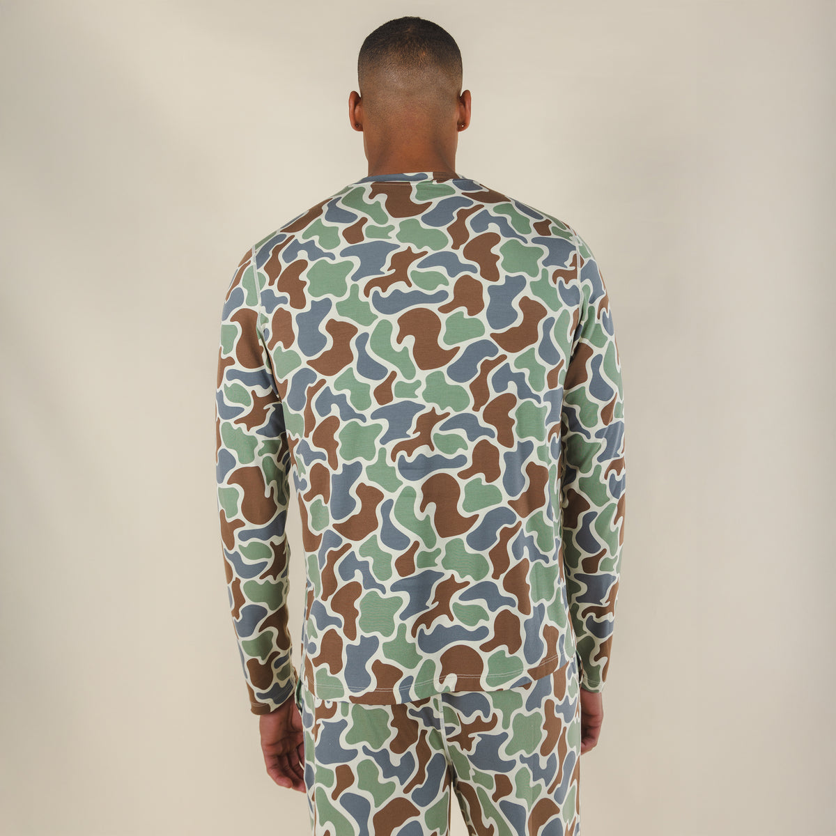 The Blender | Grey Duck Camo SleepDeep™ Men’s Long Sleeve Pajama Shirt - Shinesty