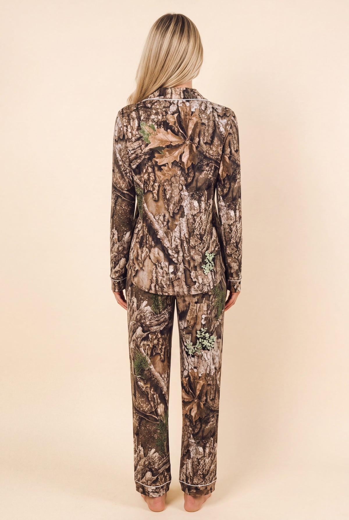 The Deerly Departed | RealTree x Shinesty Camouflage SleepDeep™ Women's Long Sleeve Pajama Set - Shinesty